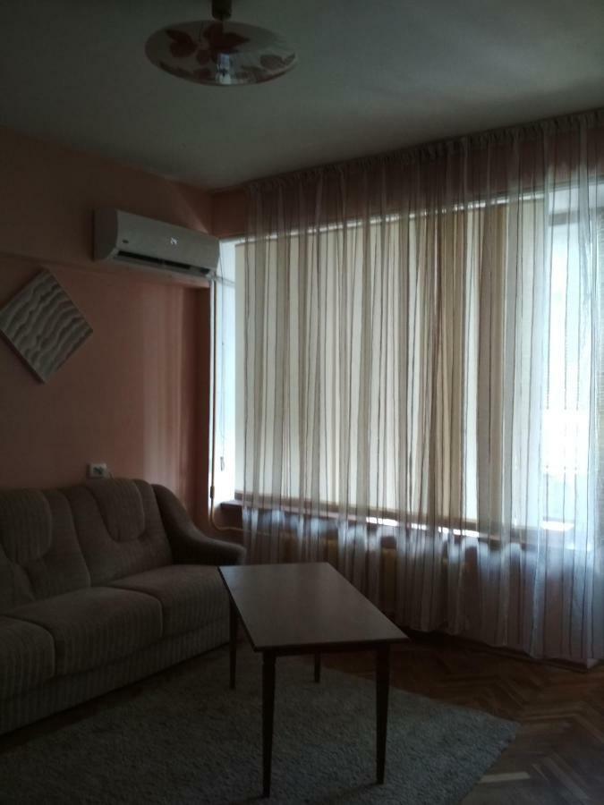 Lighthouse Apartment Chişinău Extérieur photo